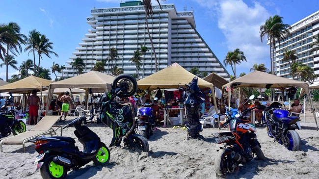 Even though it was not authorized, ACAMOTO unleashed chaos in Acapulco