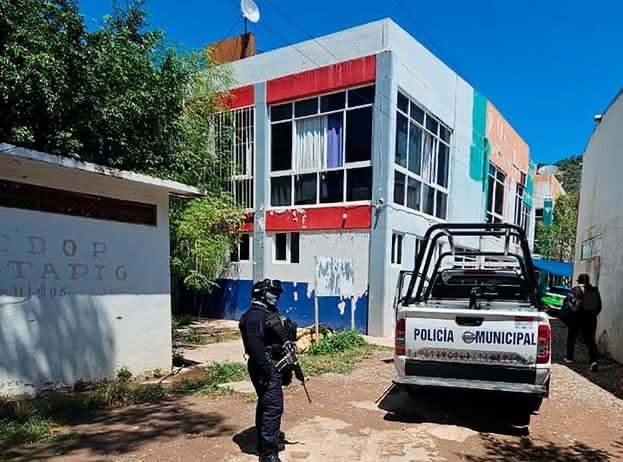 Crackdown in Guerrero: Federal and State Forces Detain Dozens Over Extortion and Uncredentialed Policing